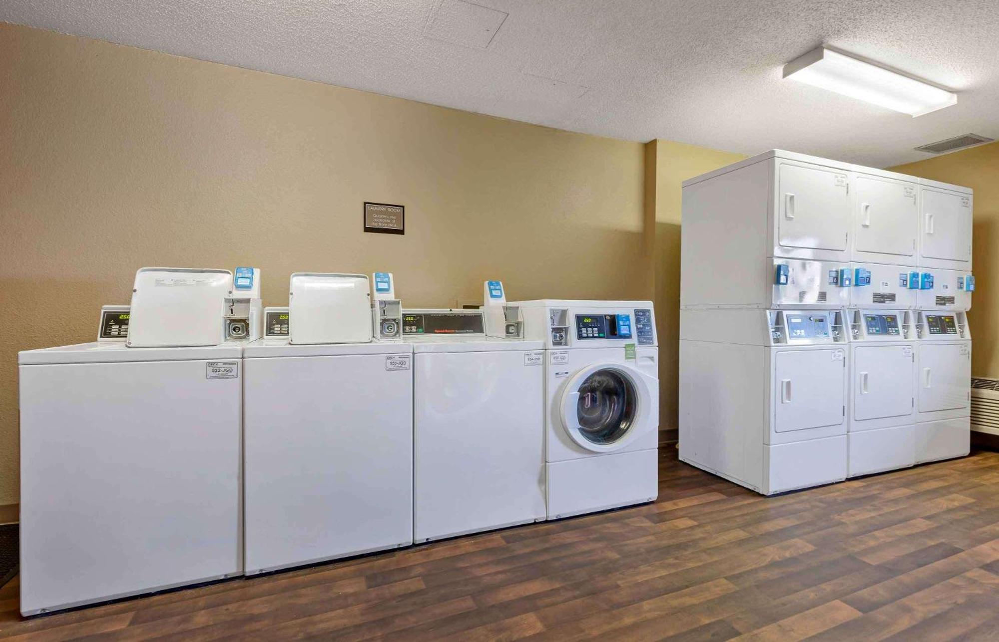 Extended Stay America Select Suites - Columbia - Ft Jackson Exteriér fotografie