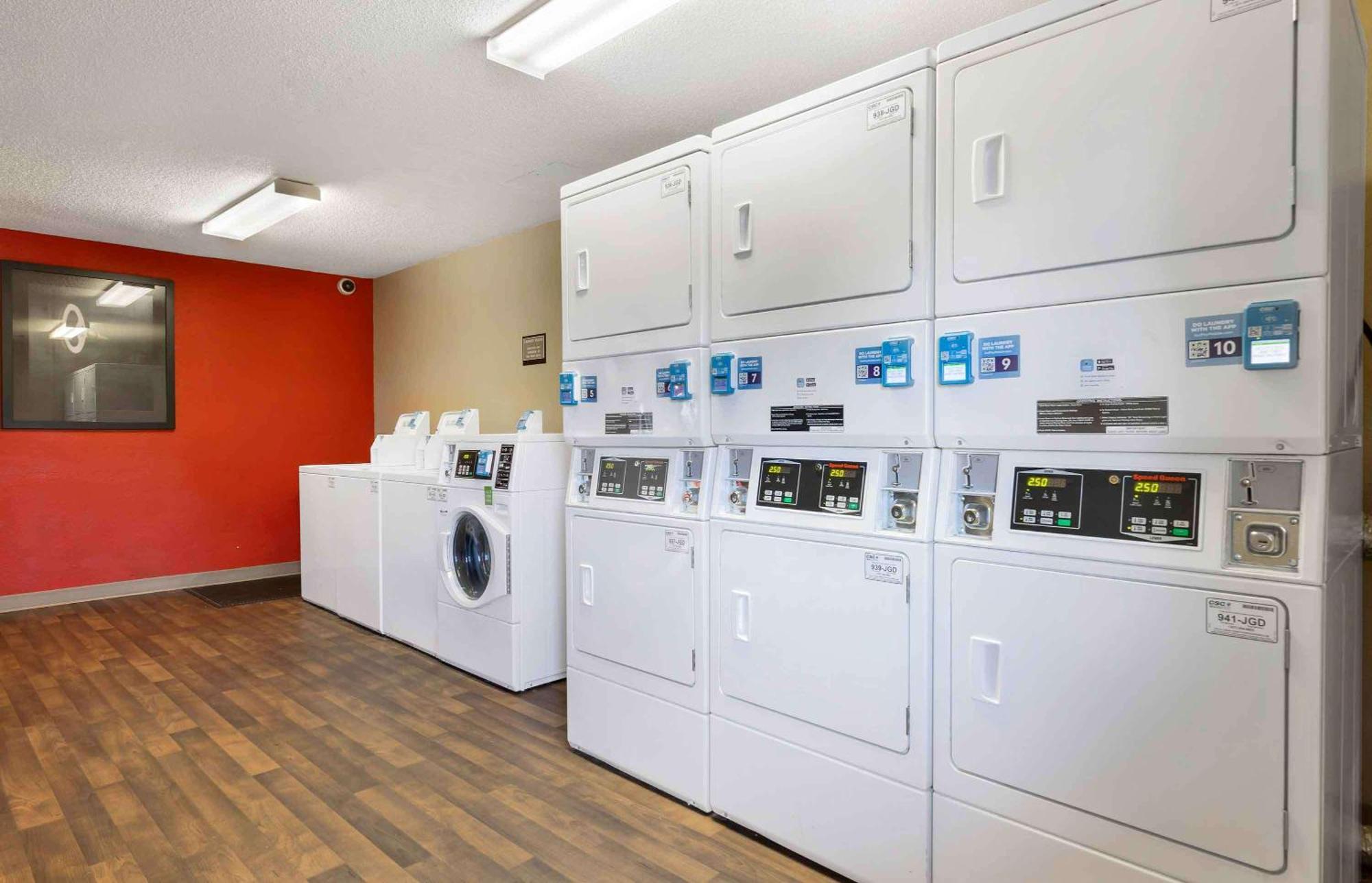 Extended Stay America Select Suites - Columbia - Ft Jackson Exteriér fotografie