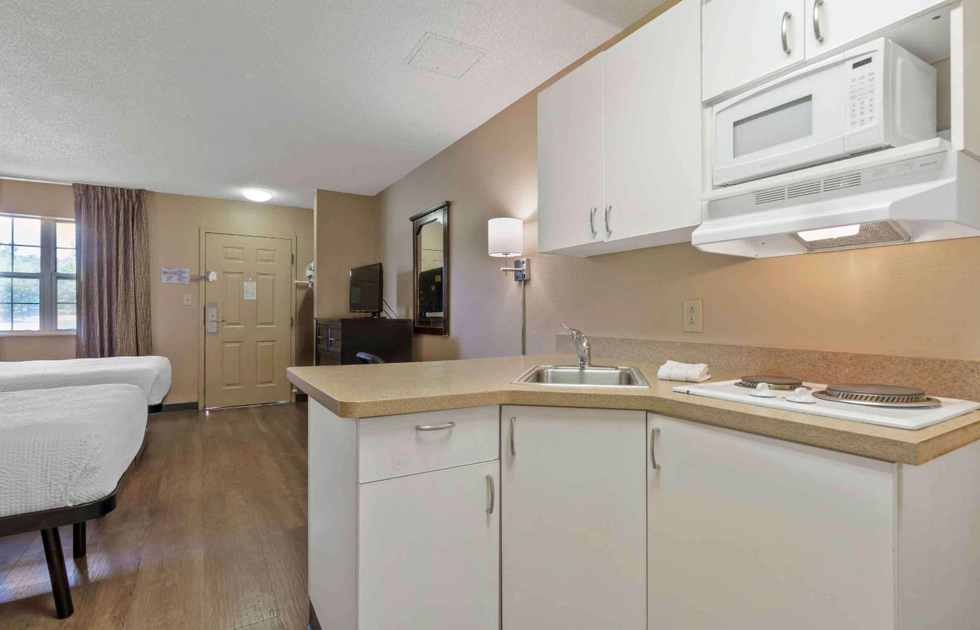 Extended Stay America Select Suites - Columbia - Ft Jackson Exteriér fotografie