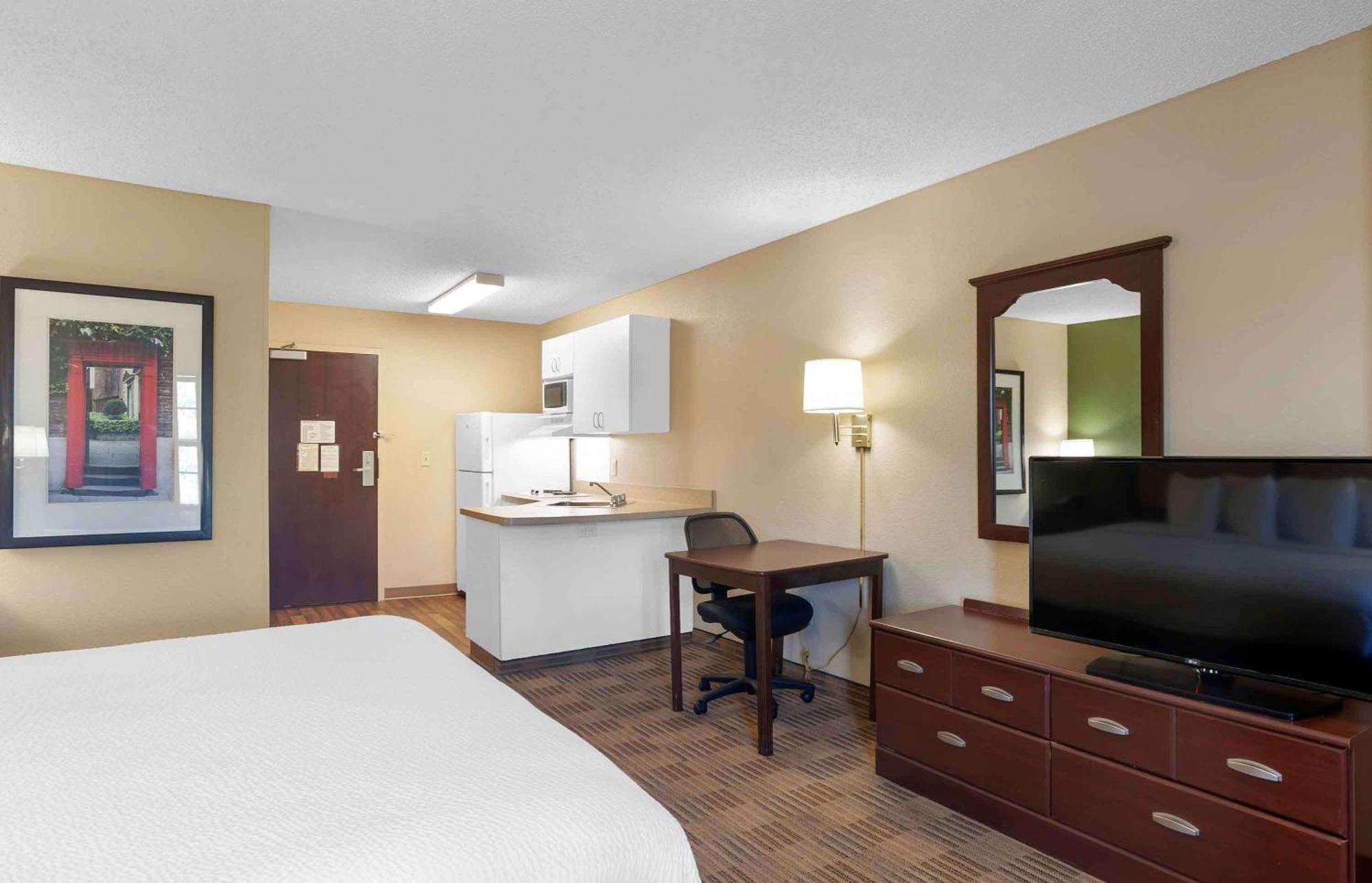 Extended Stay America Select Suites - Columbia - Ft Jackson Exteriér fotografie