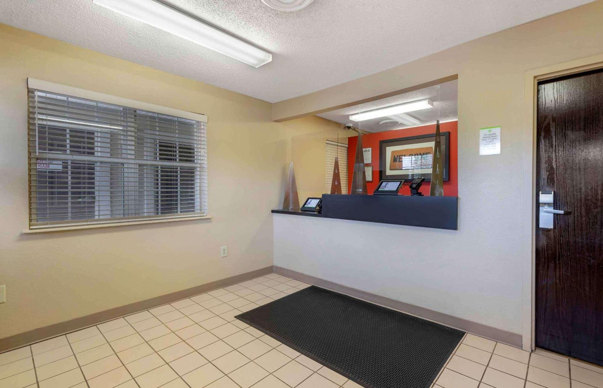 Extended Stay America Select Suites - Columbia - Ft Jackson Exteriér fotografie